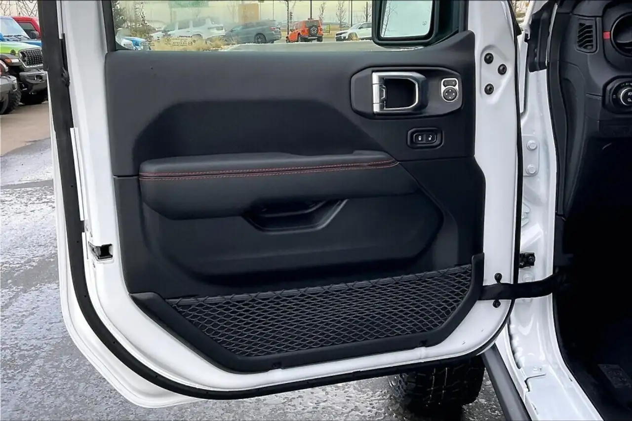 Jeep Gladiator снимка Jeep Gladiator