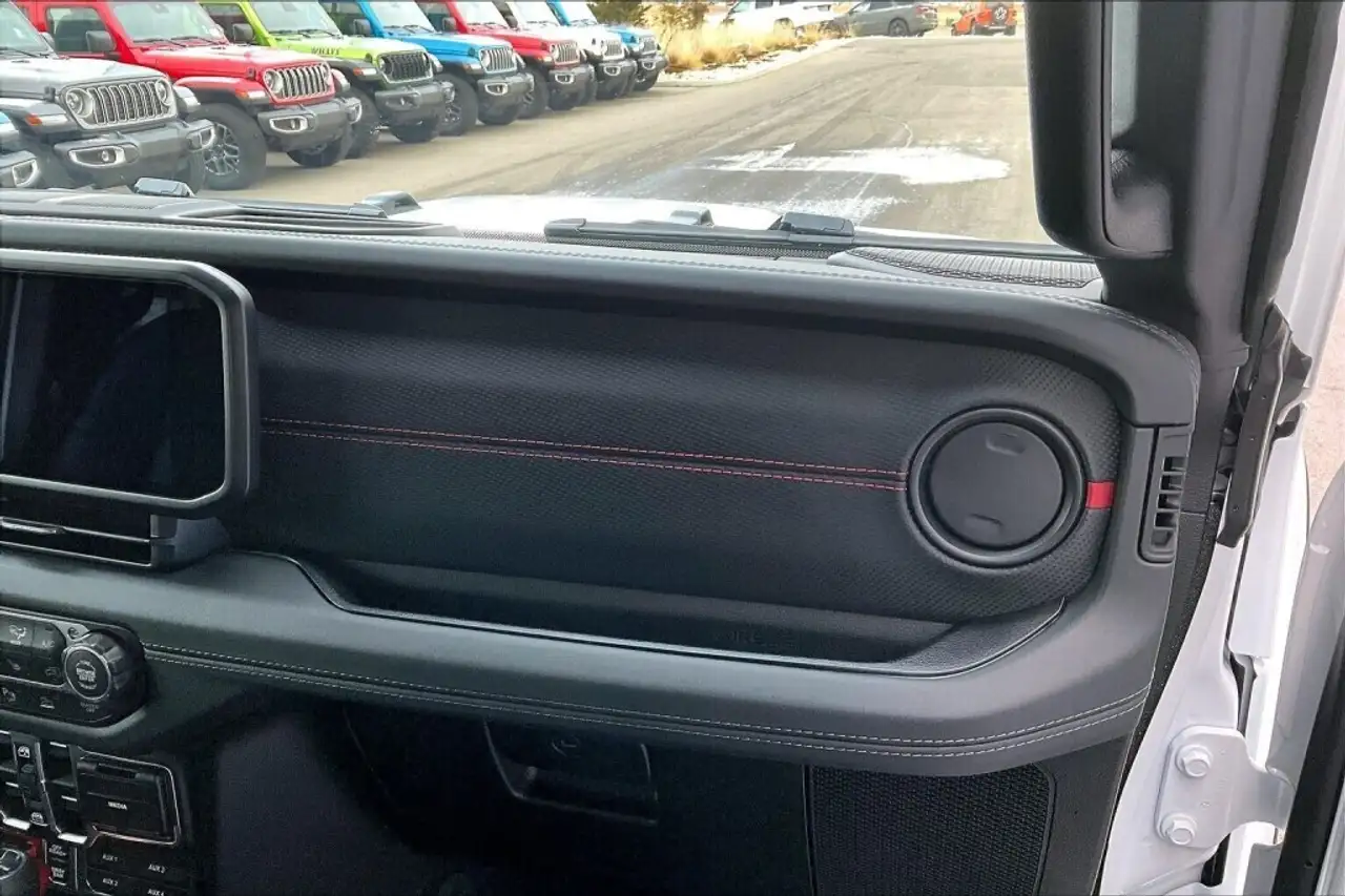 Jeep Gladiator снимка Jeep Gladiator