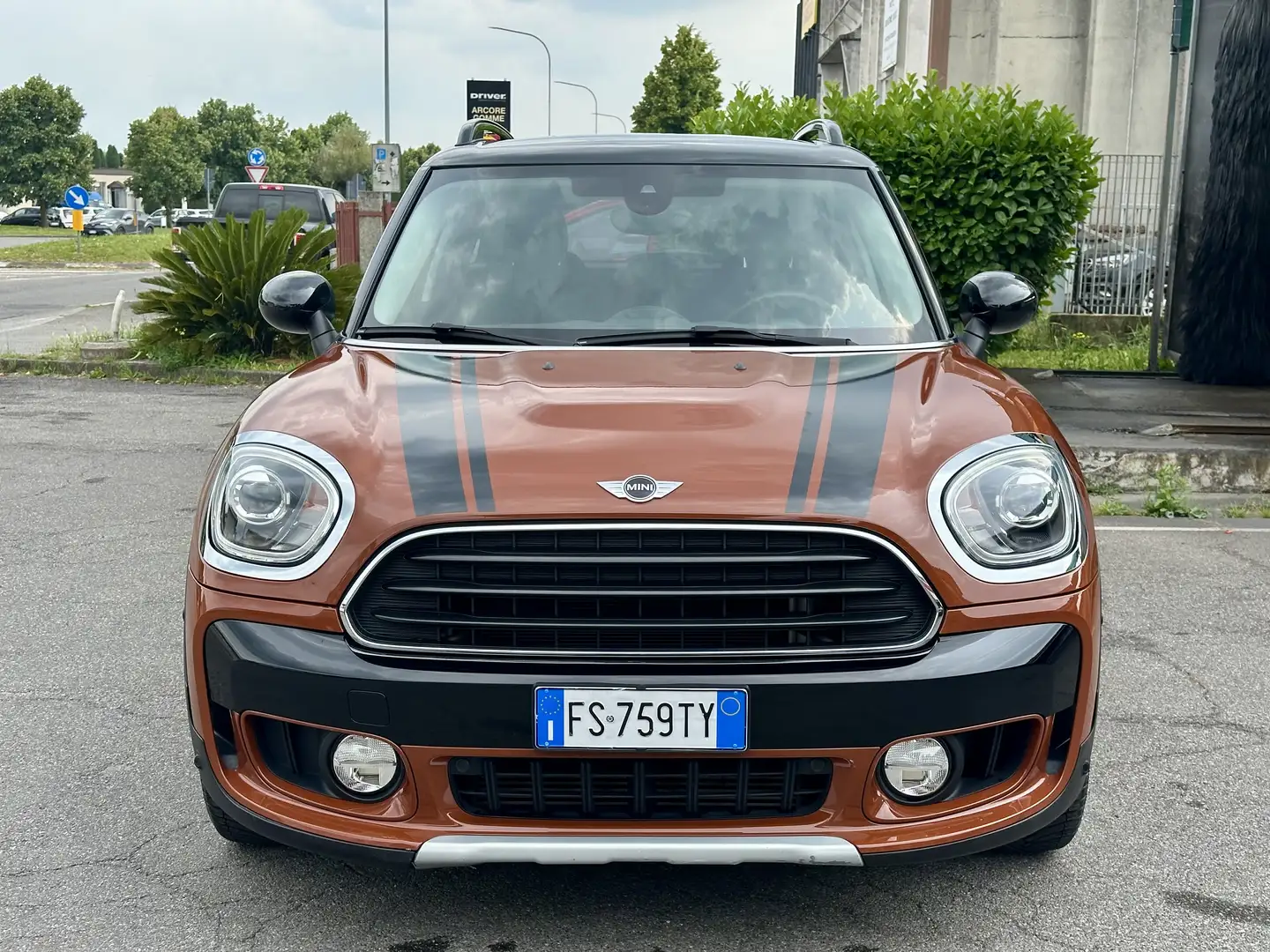 MINI Cooper Countryman 1.5 Hype auto COME NUOVA PERFETTA - 2