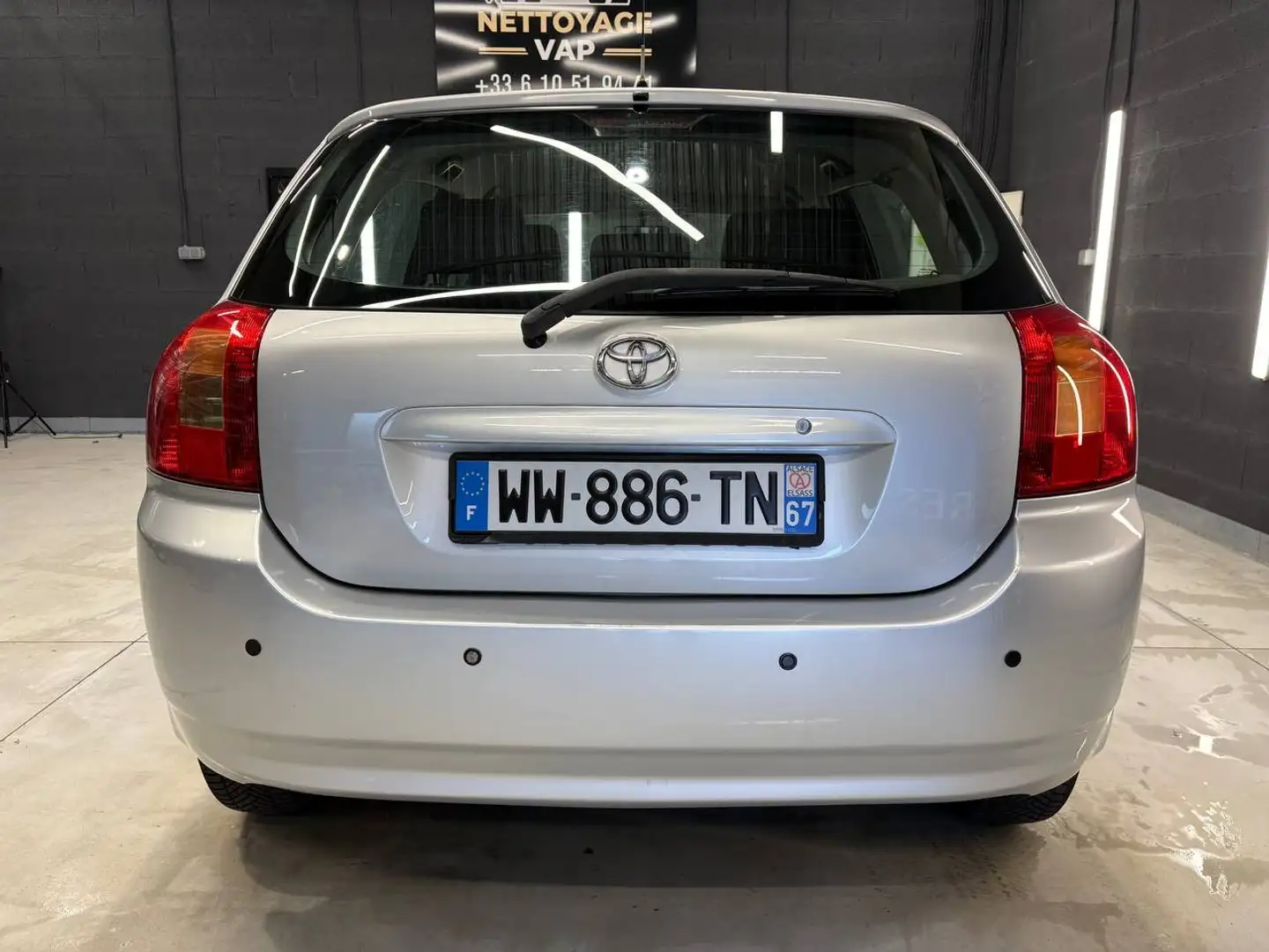 Toyota Corolla 1.6 linea luna - 2