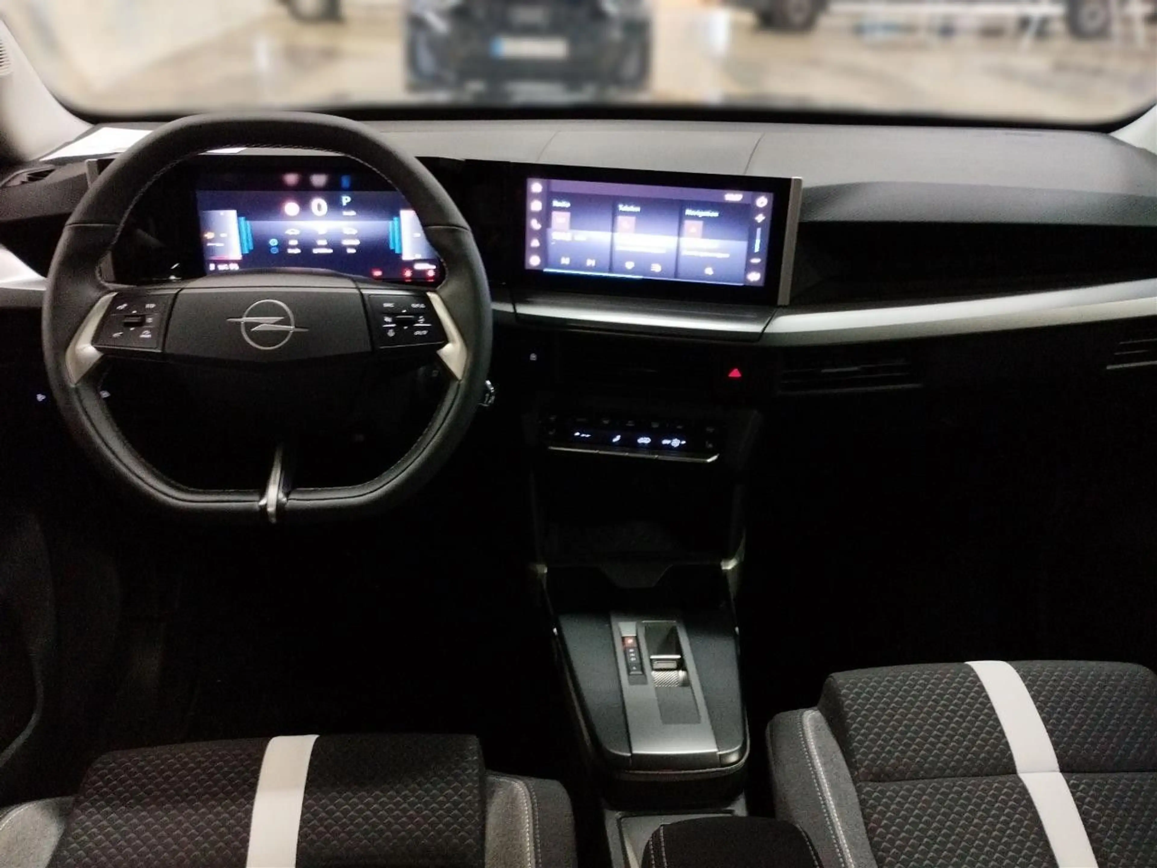 Opel Frontera GS 48V +Navi+Kamera+SHZ+PDC+ALU+ — photo 9