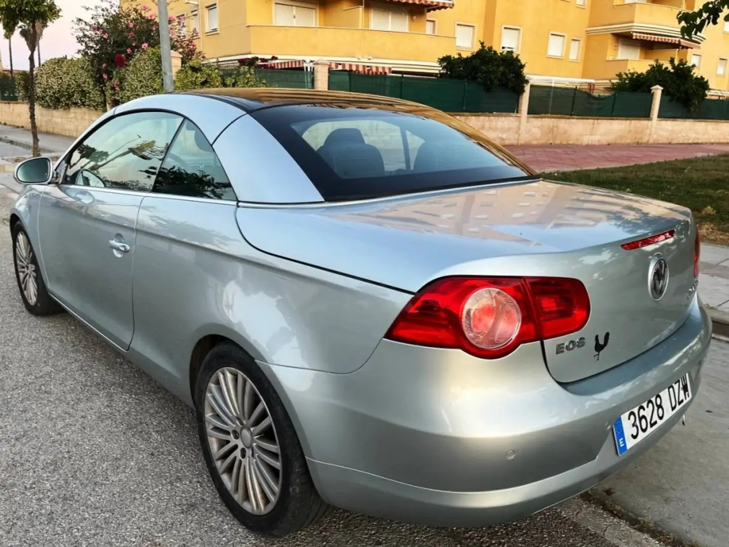 Volkswagen Eos Berlina Manual de 2 Puertas Grau - 2