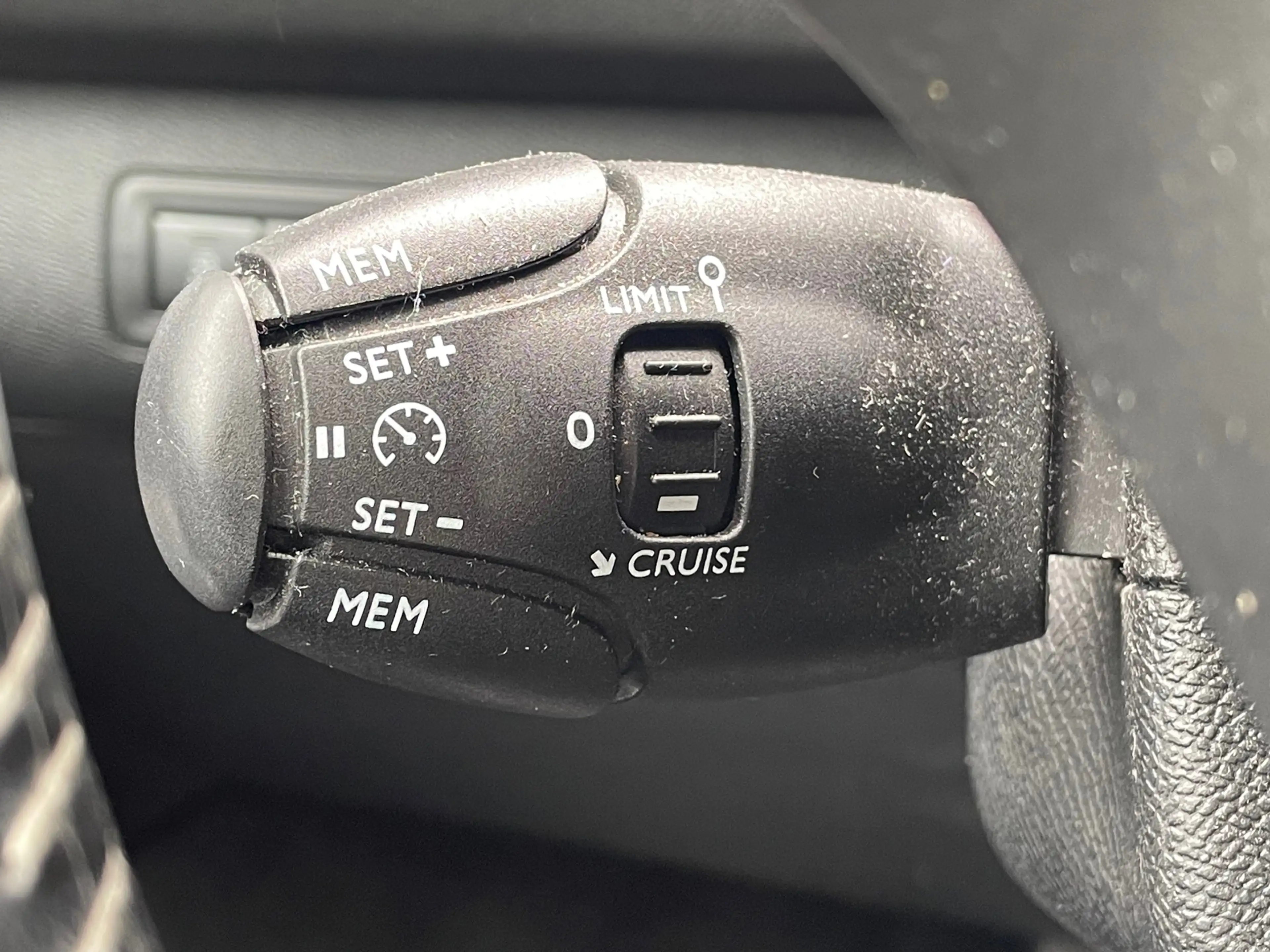 Peugeot 308 SW 1.2 PureTech Allure|Pano|Trekhaak|Navi|Cam|PDC| — photo 14