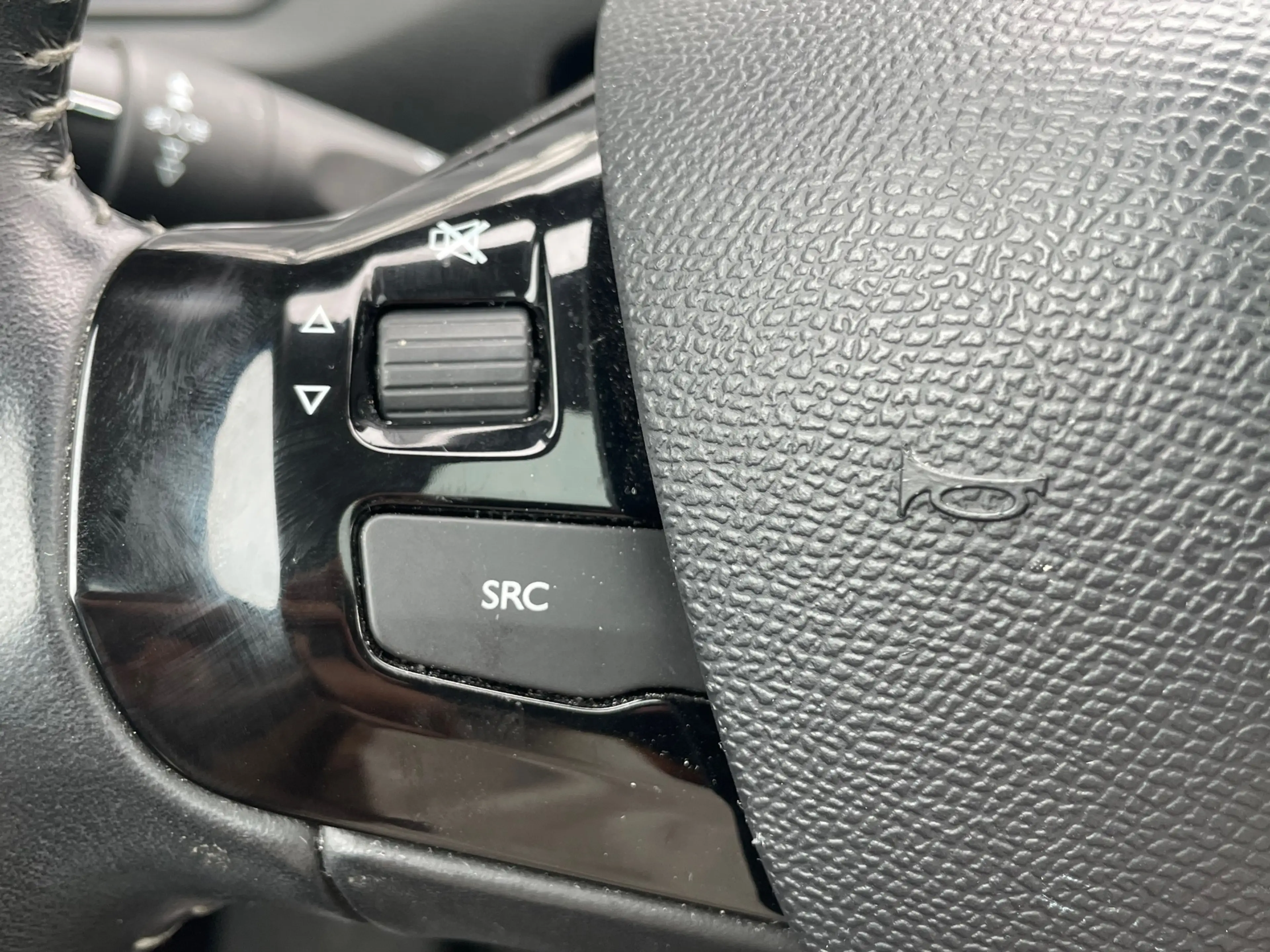 Peugeot 308 SW 1.2 PureTech Allure|Pano|Trekhaak|Navi|Cam|PDC| — photo 12