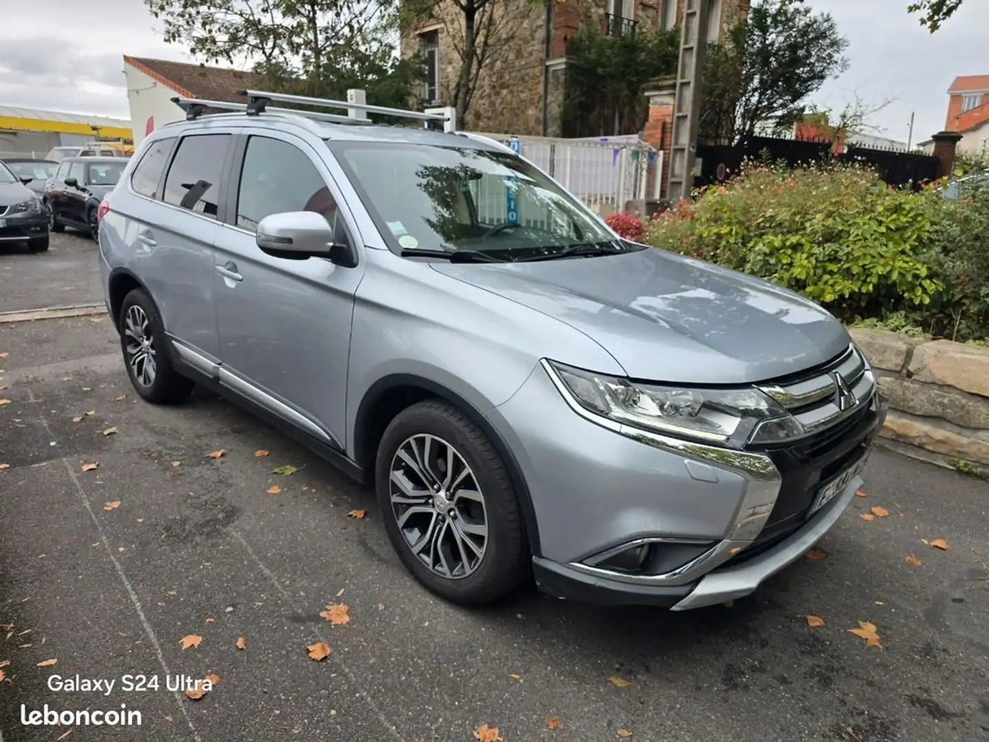 Mitsubishi Outlander 2.2L DiD 150ch 4WD 7places Boite Auto Grau - 2