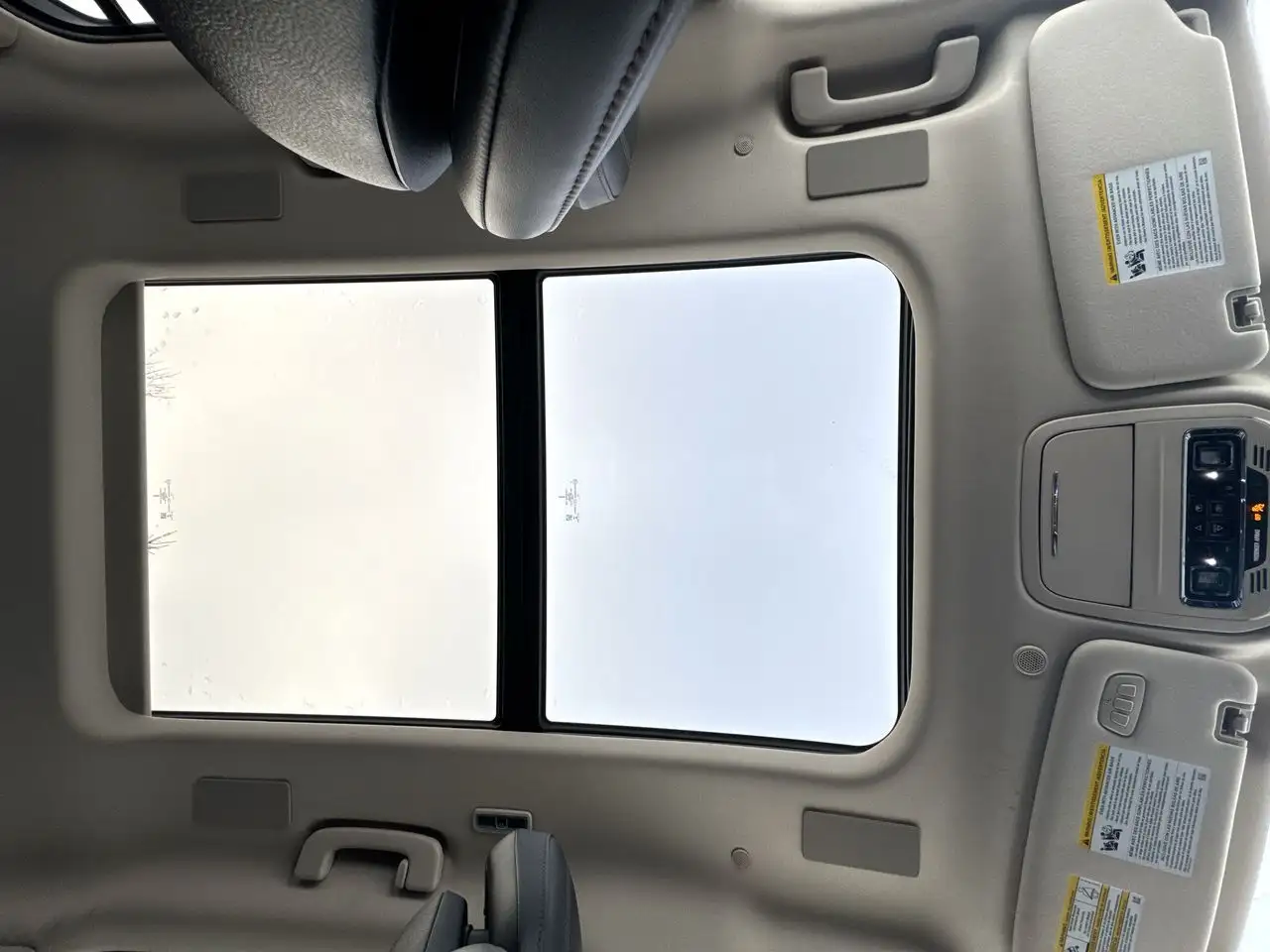Lincoln Aviator снимка Lincoln Aviator