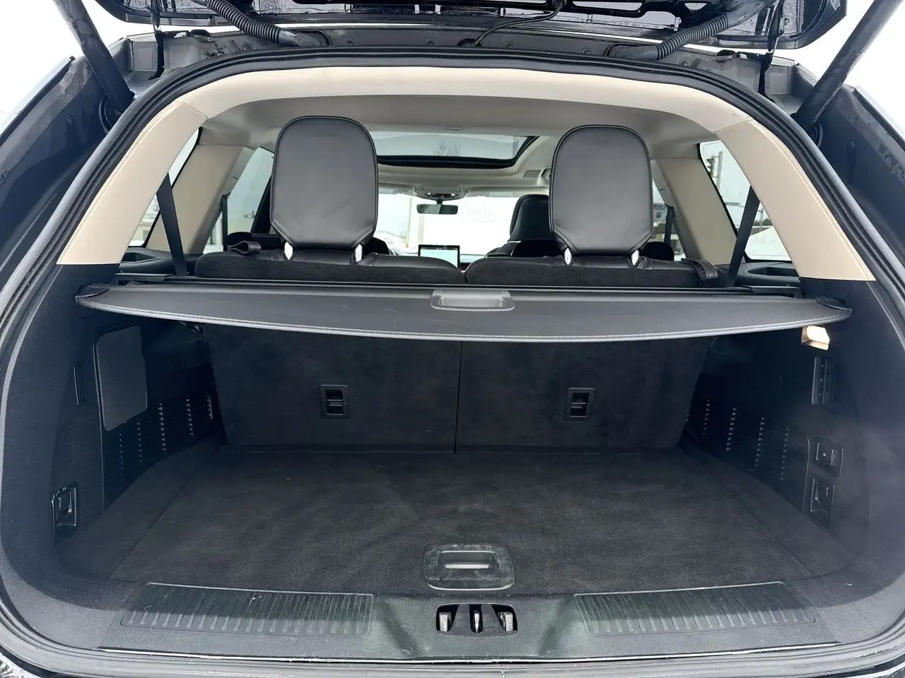 Lincoln Aviator снимка Lincoln Aviator