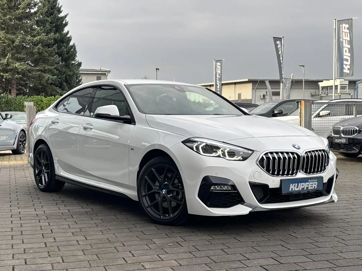 BMW 218 i M Sportp. Leder°ACC°AdLED-M18 Blanc - 2