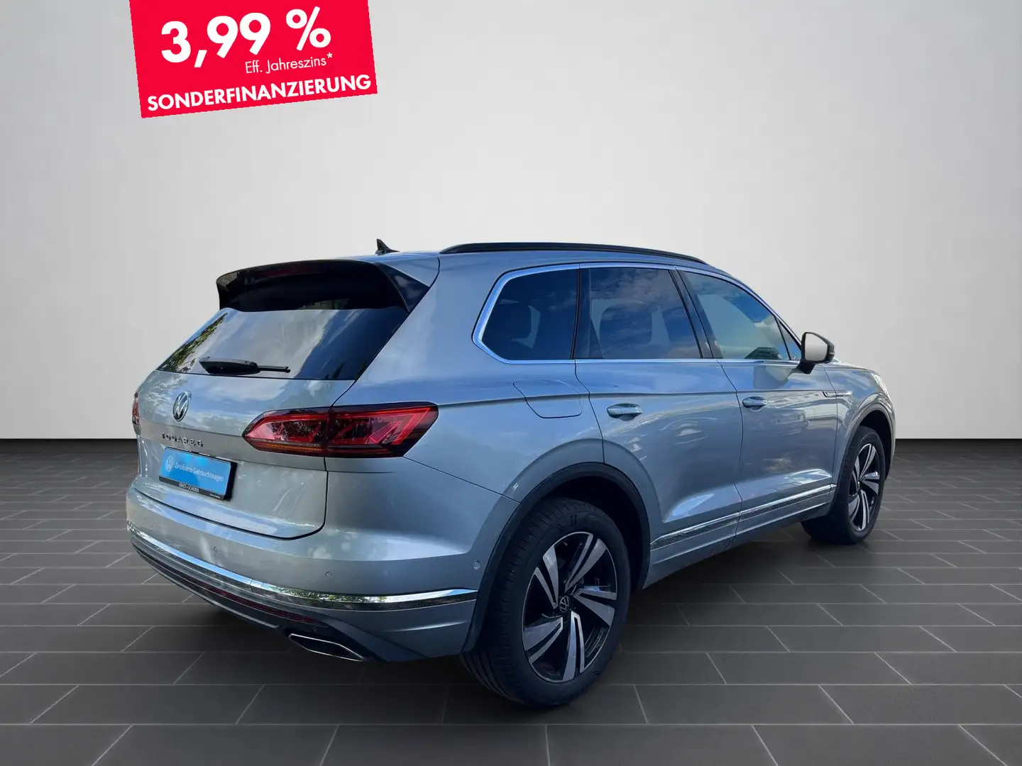 Volkswagen Touareg 3.0 TDI Elegance AHK+Pano+Luft+HuD+IQ+St Silber - 2