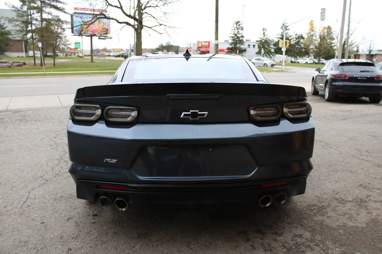 Chevrolet Camaro снимка Chevrolet Camaro