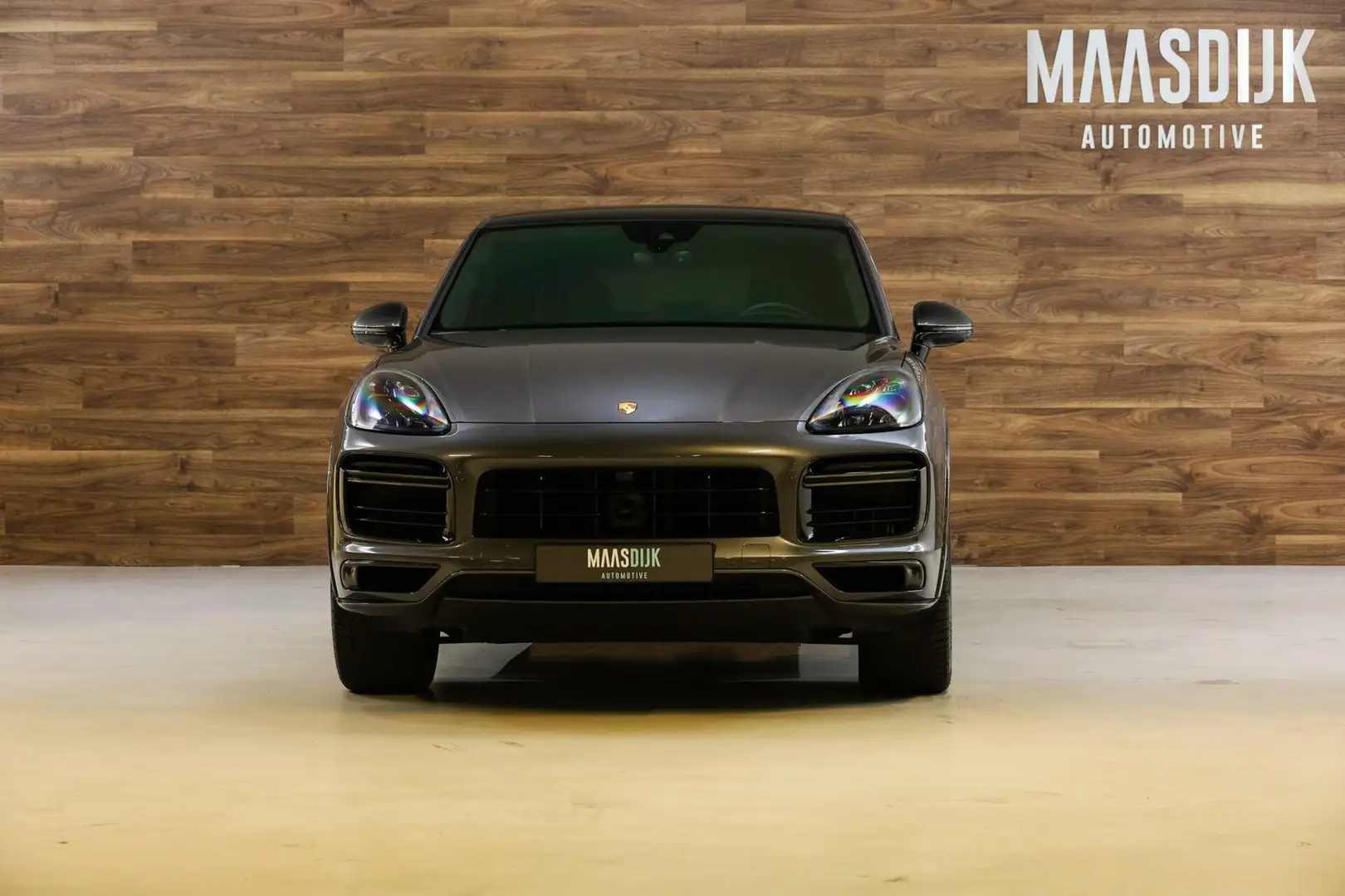 Porsche Cayenne Coupé 4.0 Turbo S E-Hybrid|Sportdesign|PCCB|HUD|Pa Grijs - 2