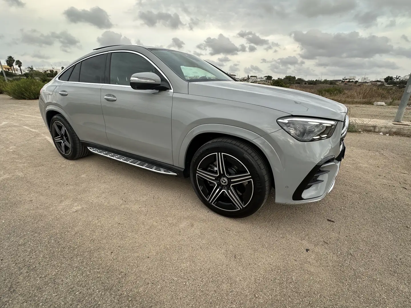 Mercedes-Benz GLE 350 premium amg - 2