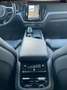 Volvo XC60 *ULTIMATE DARK*AWD*AHK*LUFT*PANO*HuD* STHZ* Schwarz - thumbnail 10