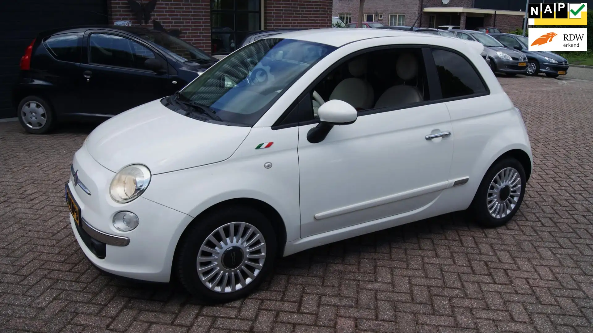 Fiat 500 1.2 Pop Automaat Airco/NAP Rijklaarprijs Wit - 1
