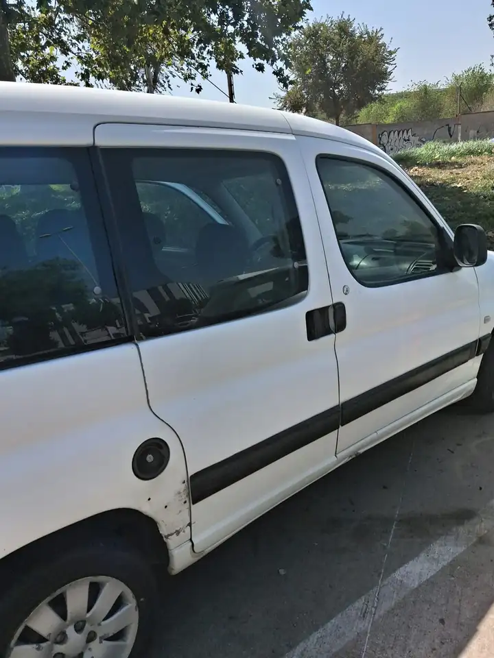 Peugeot Partner 2.0HDI Port Aventuta 90, foto 2