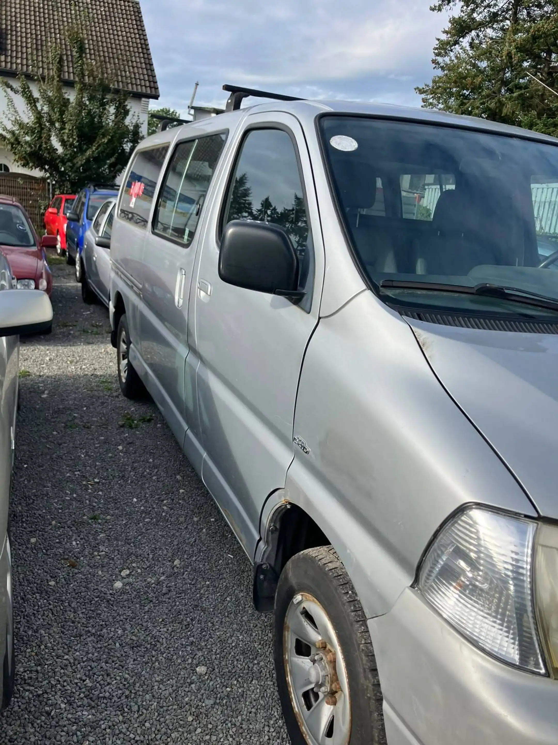 Toyota Hiace HiAce D-4D 4X4 — photo 2