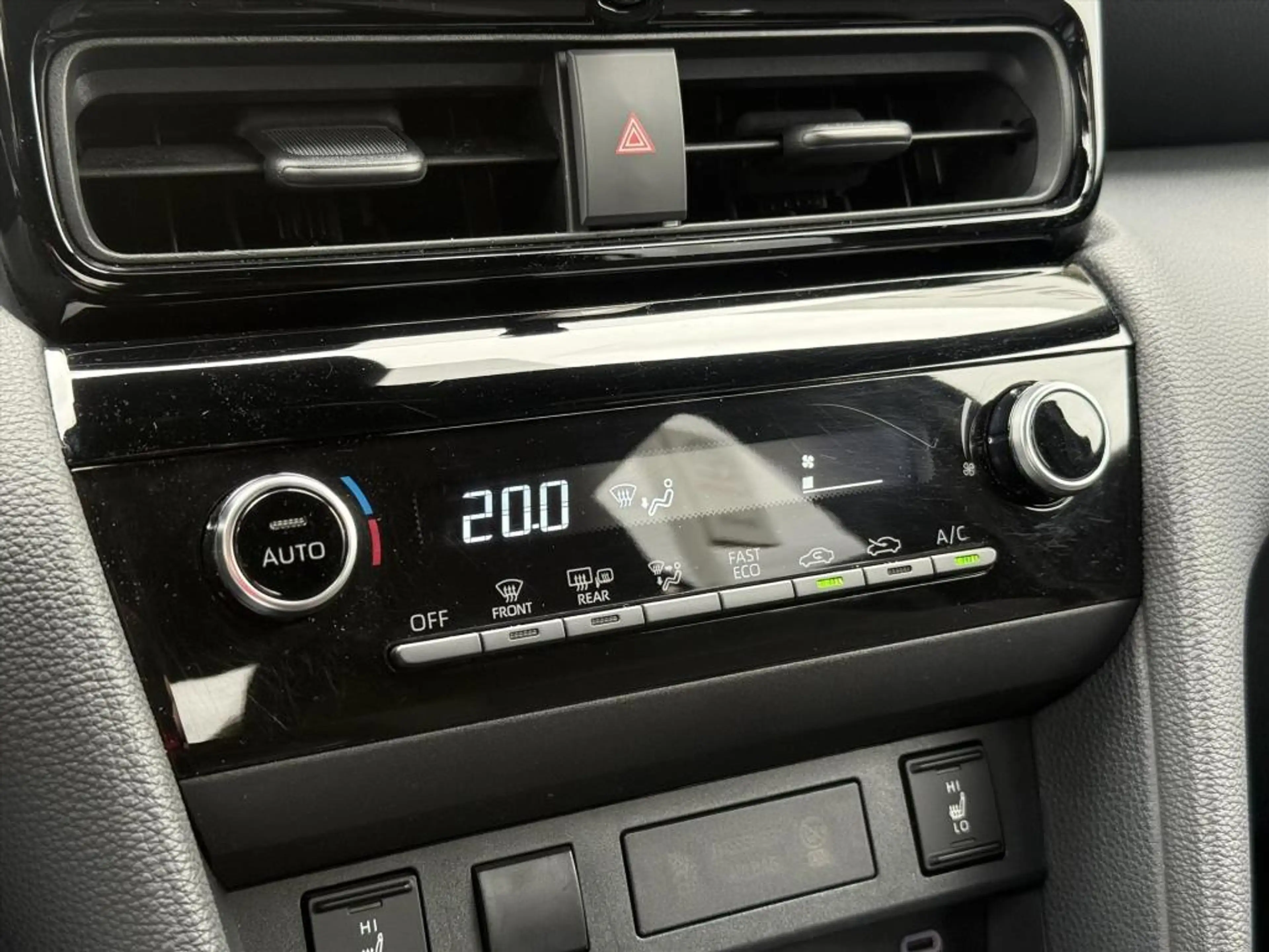 Toyota Yaris Cross 1.5 Hybrid First Edition Plus | Parkeersensoren, S — photo 29
