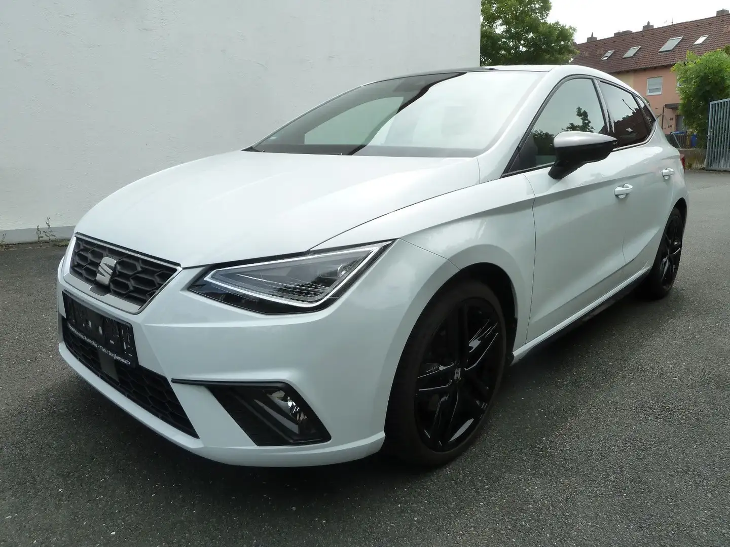 SEAT Ibiza FR Pro Black Edition Weiß - 1