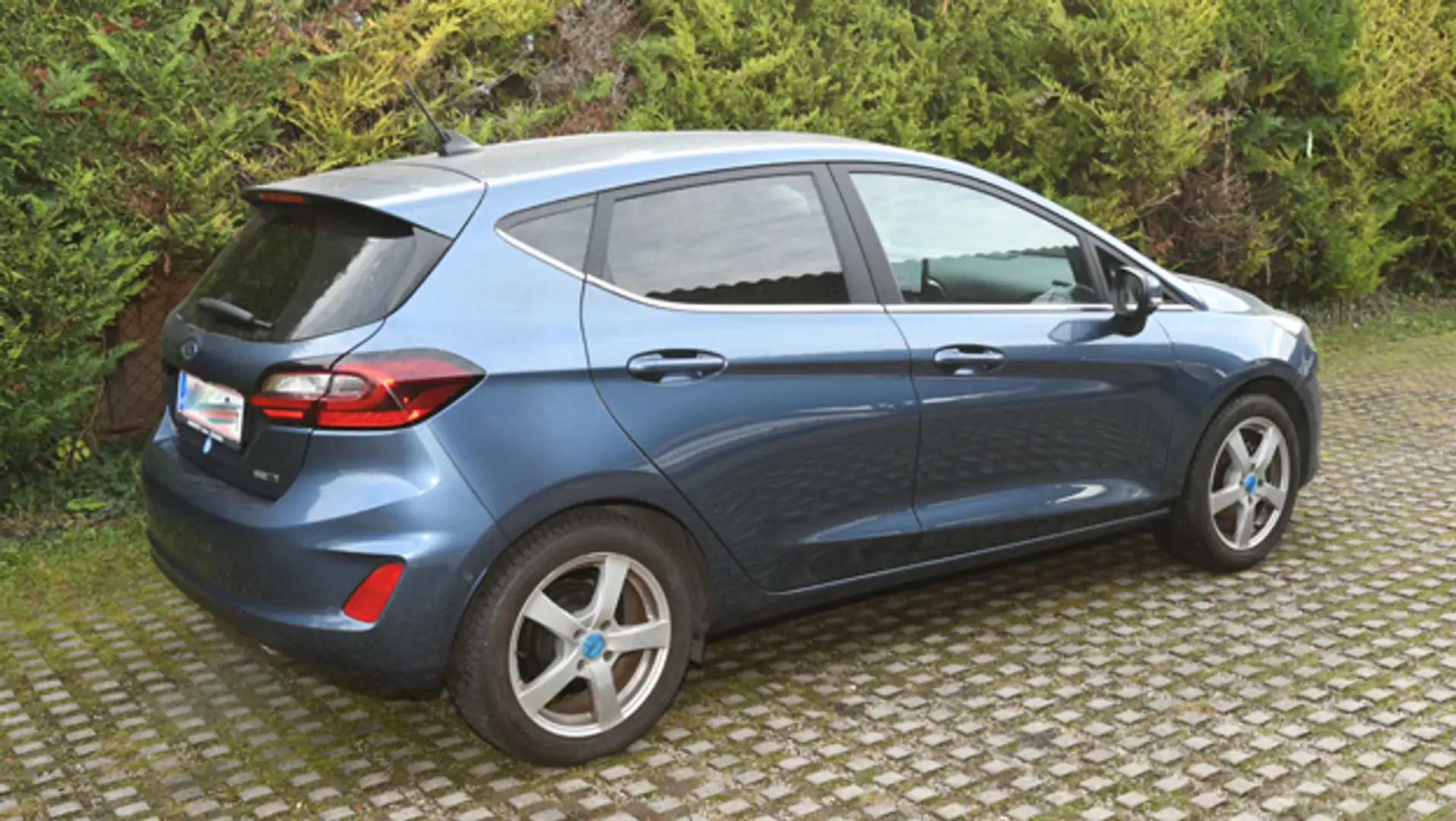 Ford Fiesta Fiesta Titanium X 1,0 EcoBoost Hybrid Start/Stop Titanium X Blau - 1