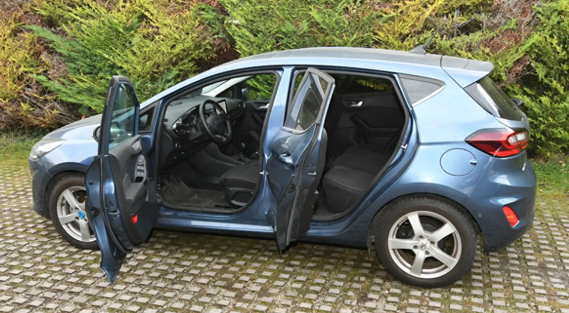 Ford Fiesta Fiesta Titanium X 1,0 EcoBoost Hybrid Start/Stop Titanium X Blau - 1