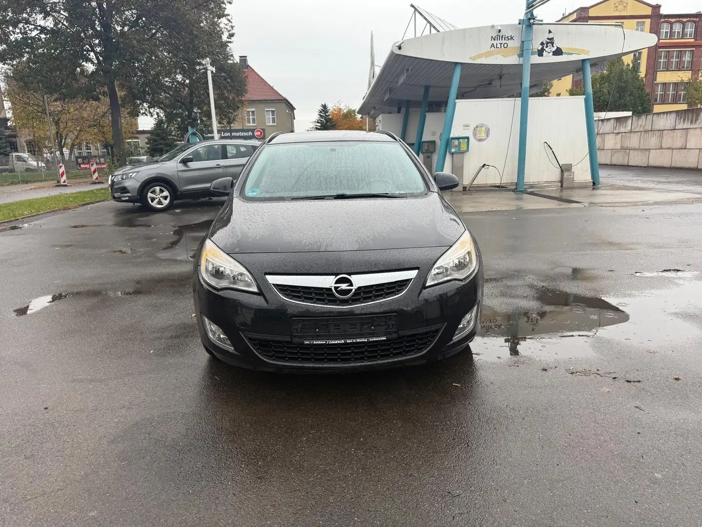 Opel Astra Astra 1.4 Sports Tourer ecoFLEX Selection Schwarz - 2