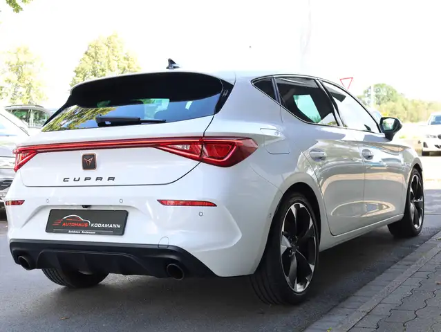 Cupra Leon view 10