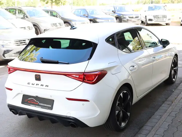 Cupra Leon view 9