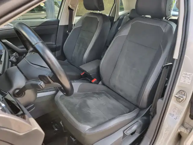 Volkswagen Polo view 15