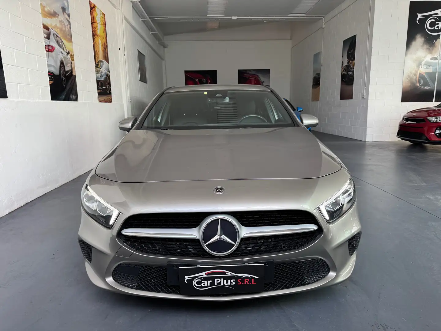 Mercedes-Benz A 180 A 180 d Sport auto Bronzo - 2