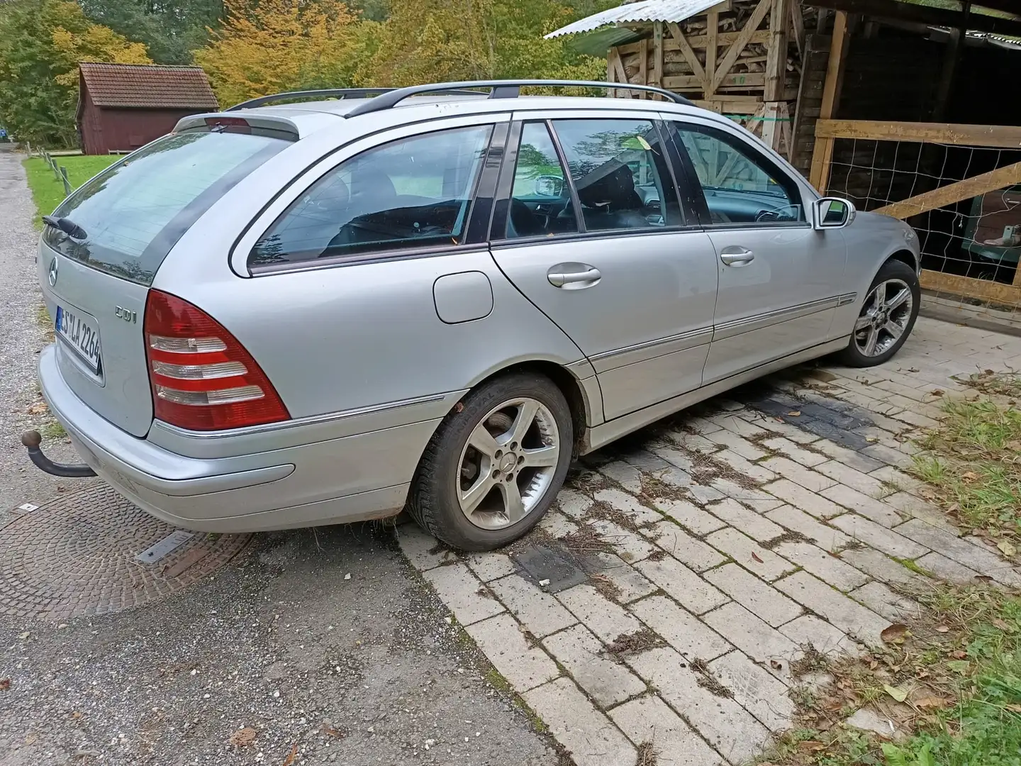 Mercedes-Benz C 270 C 270 T CDI Avantgarde Silber - 1
