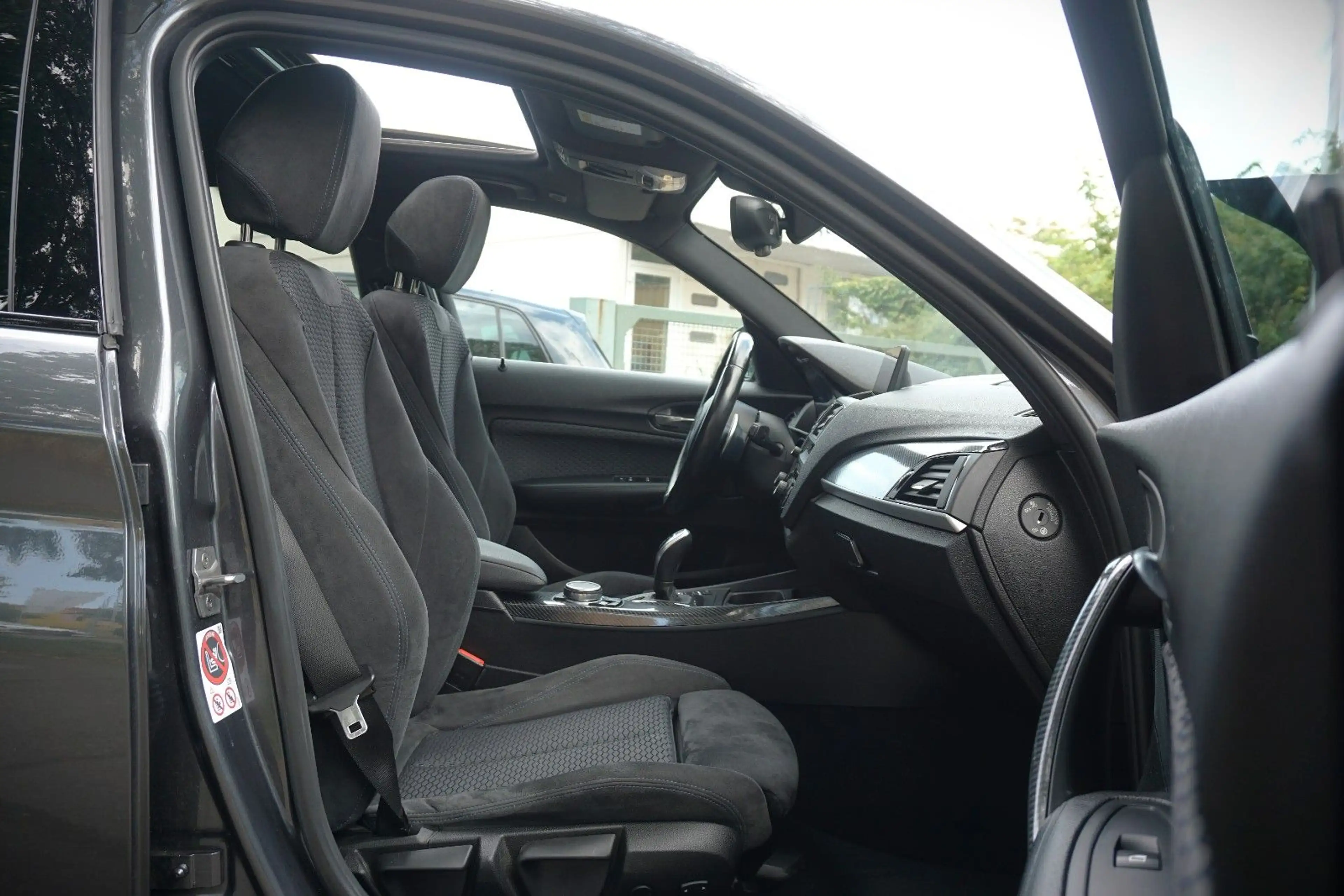 BMW 135 i xDrive / Pano./ Navi Prof./ R-Kam./ BullX — photo 10