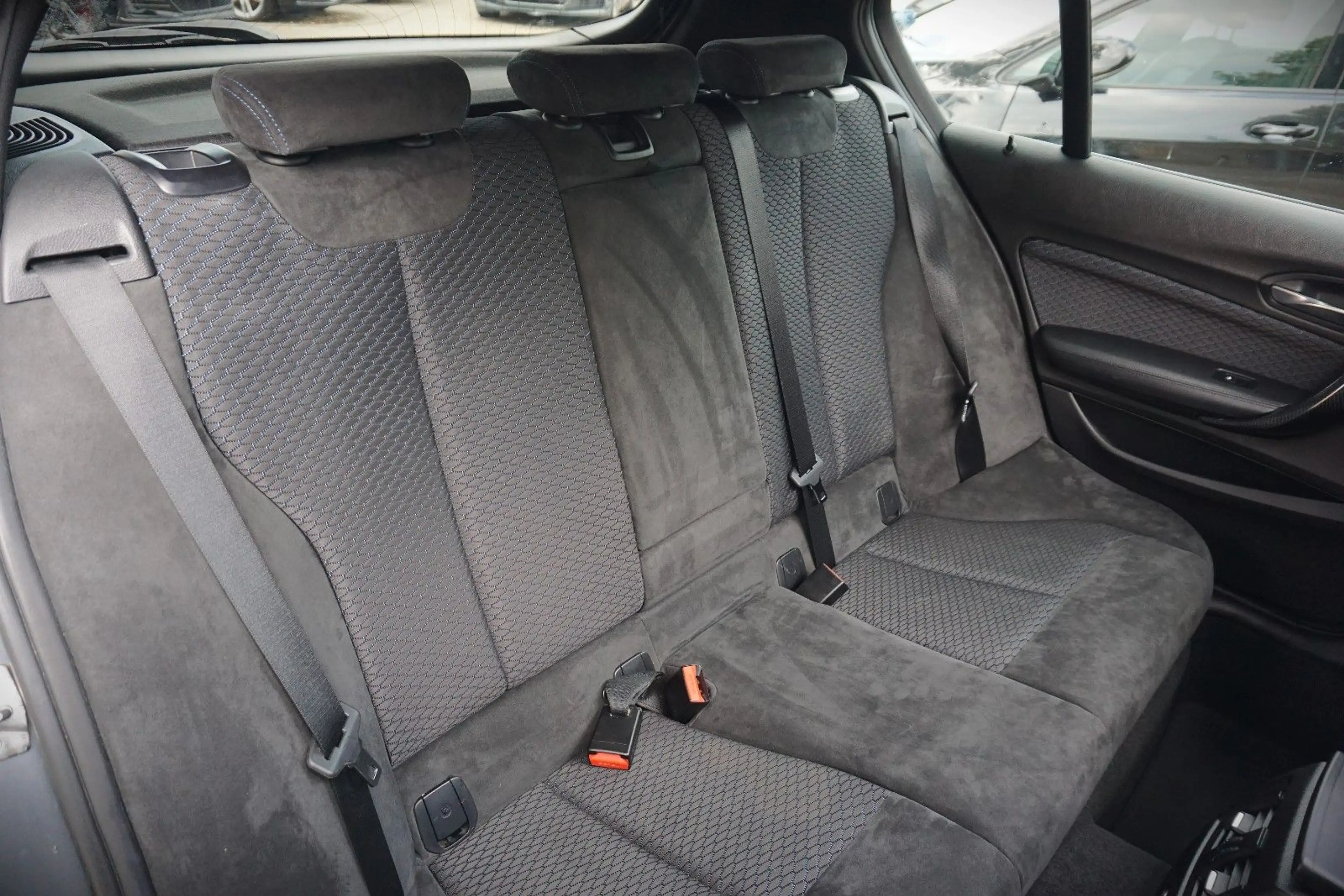 BMW 135 i xDrive / Pano./ Navi Prof./ R-Kam./ BullX — photo 9