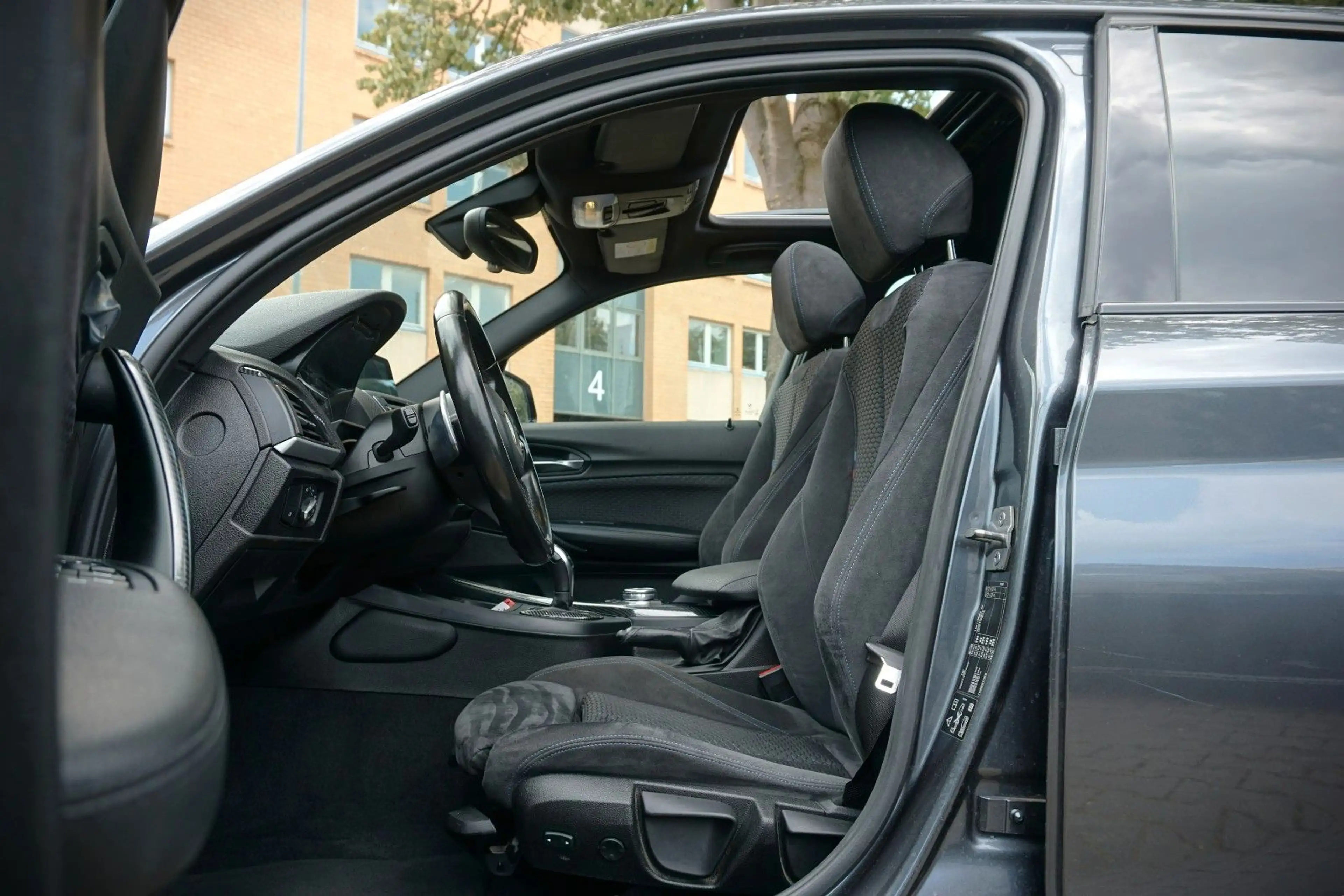 BMW 135 i xDrive / Pano./ Navi Prof./ R-Kam./ BullX — photo 8