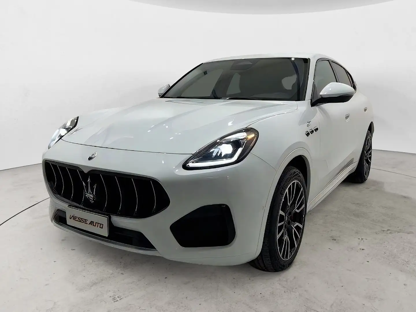 Maserati Grecale Grecale 2.0 mhev GT 300cv auto Fehér - 1