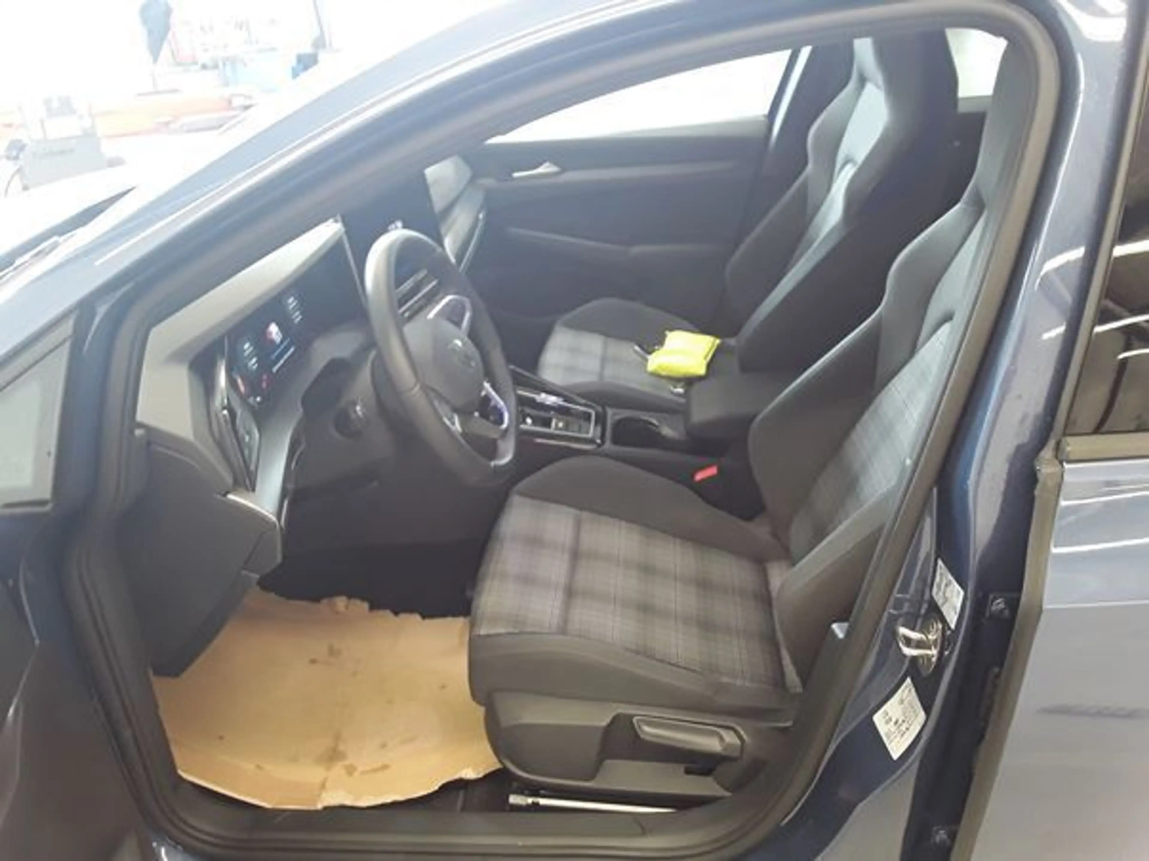 Volkswagen Golf GTE Golf VIII GTE 1.5 TSI DSG eHybrid | PANO | AHK | — photo 4
