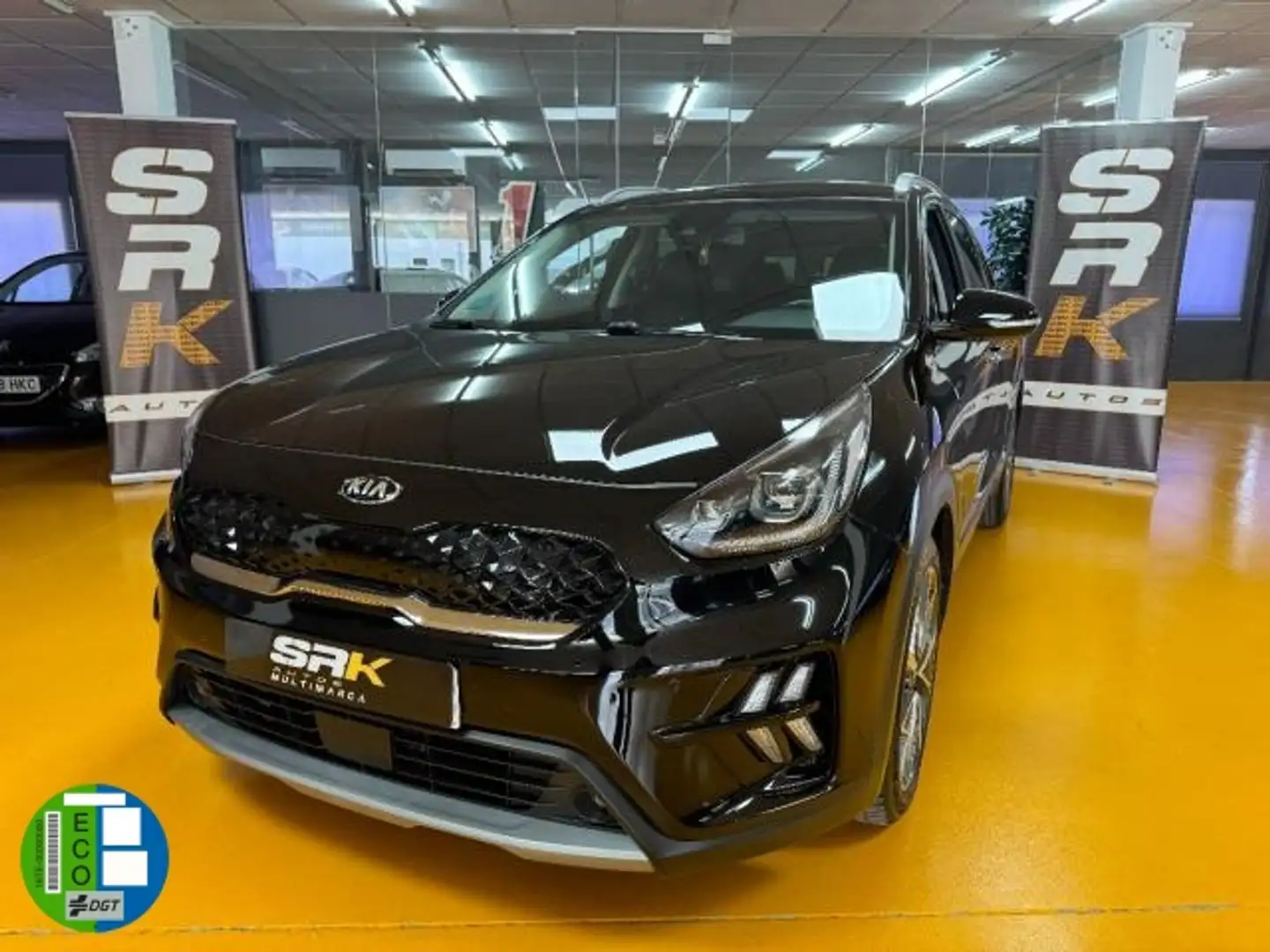 Kia Niro 1.6 HEV Emotion Black - 1