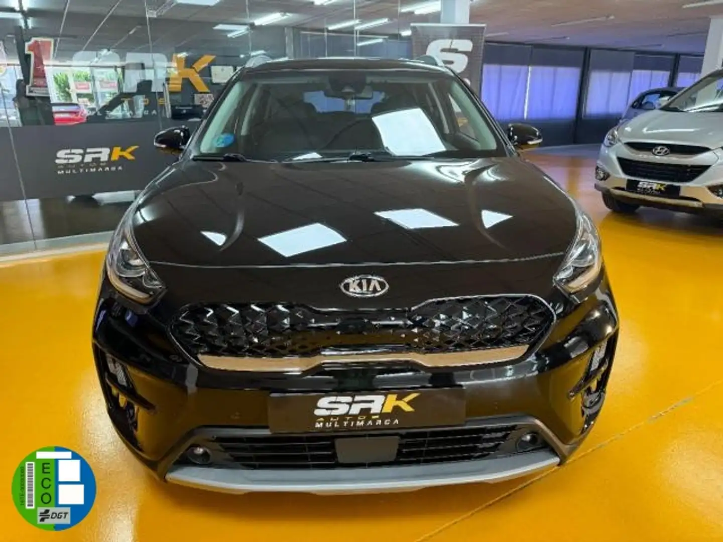 Kia Niro 1.6 HEV Emotion Black - 2
