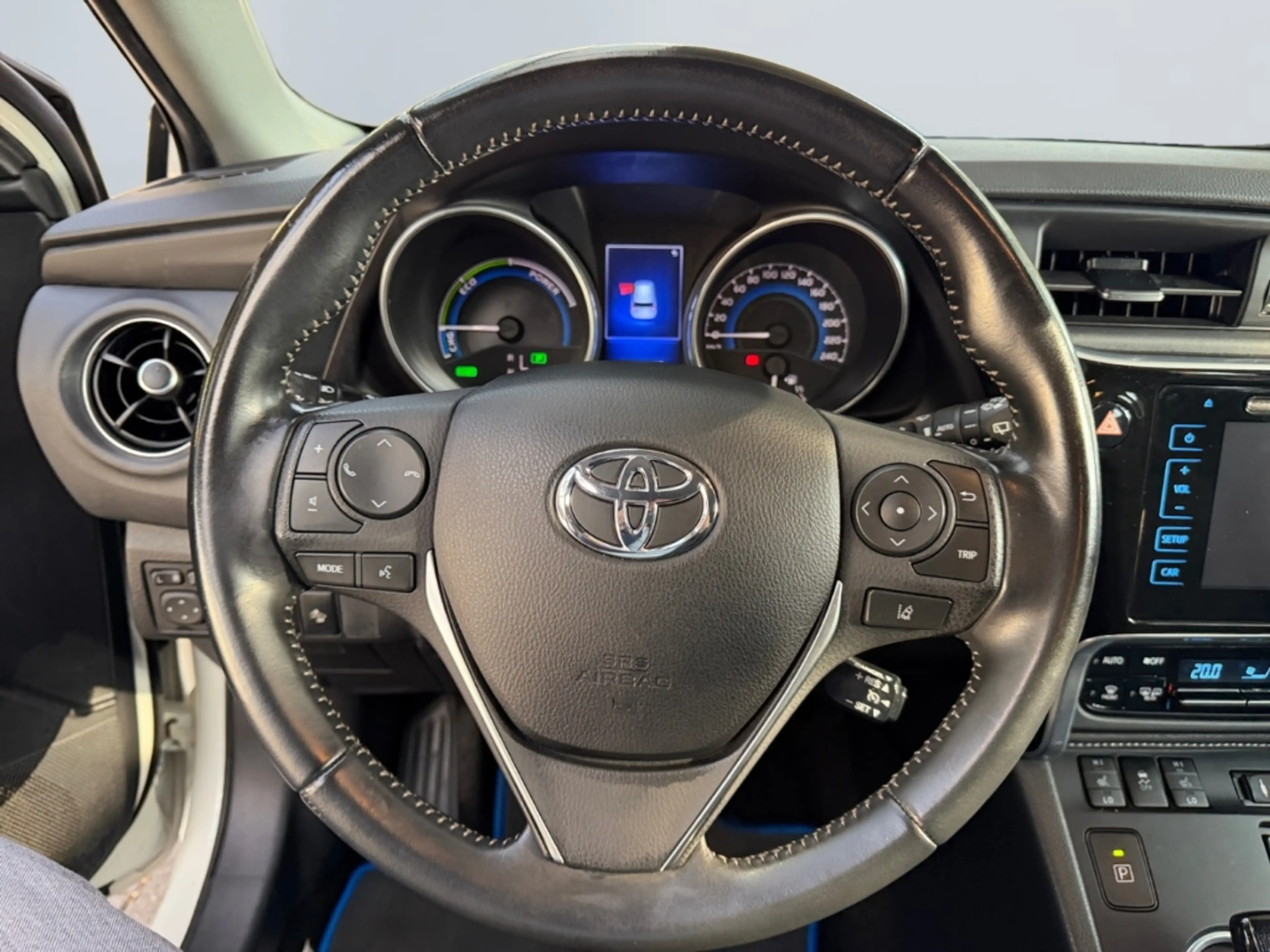 Toyota Auris 1.8 Hybrid Edition-S+ *Navi*SmartKey*SHZ* — photo 12