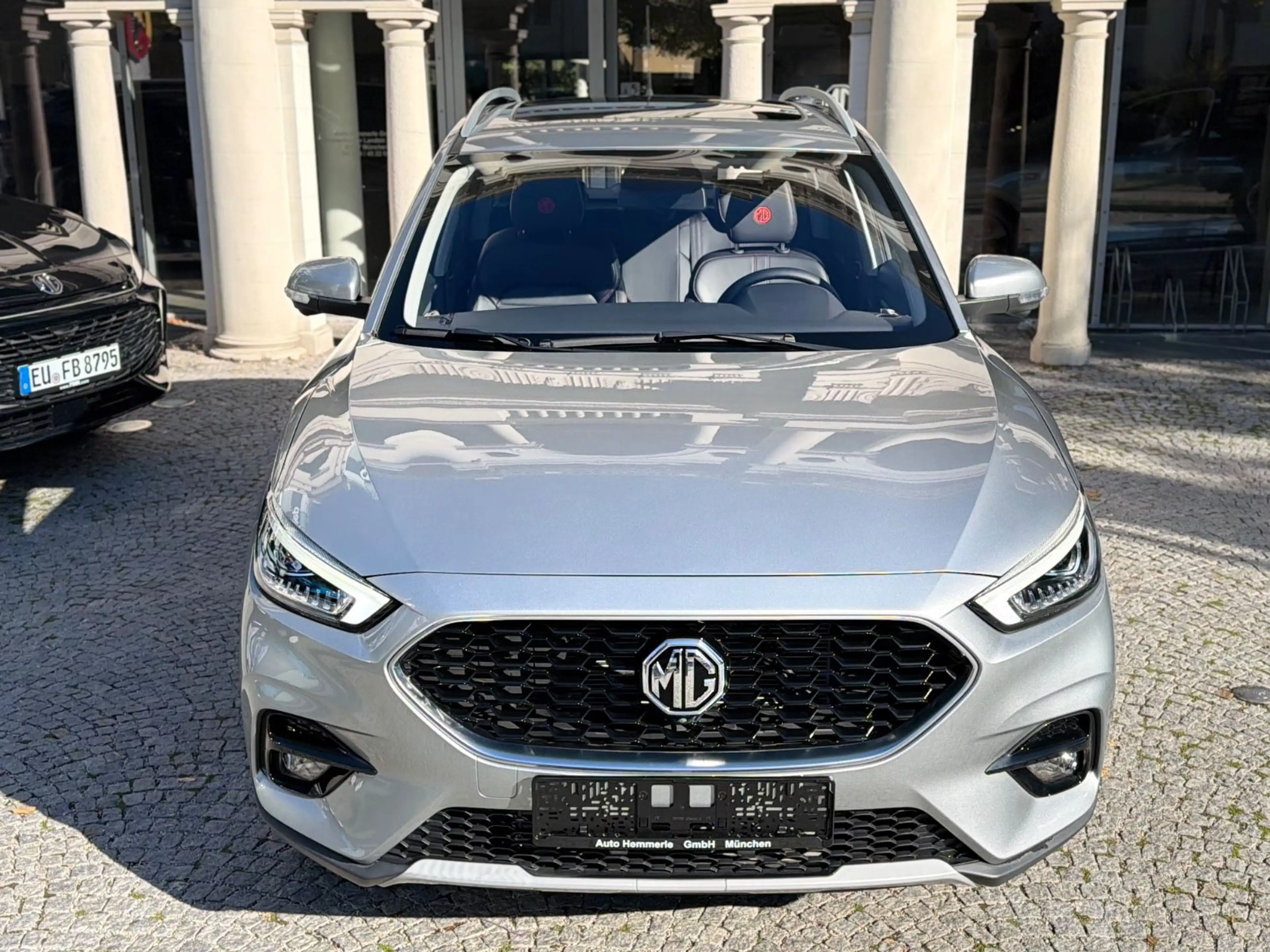 MG ZS 1.0T Luxury *VOLLAUSSTATTUNG* — photo 3