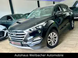 Hyundai TUCSON blue Style 2WD Automatik * Kamera *Navi*