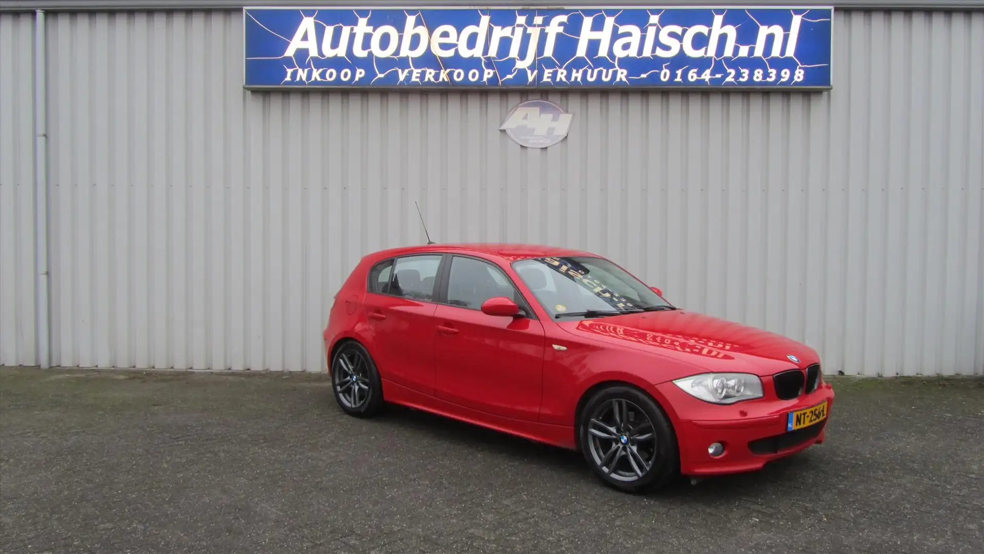 BMW 120 1-Serie (e87) 2.0 120I Rot - 1