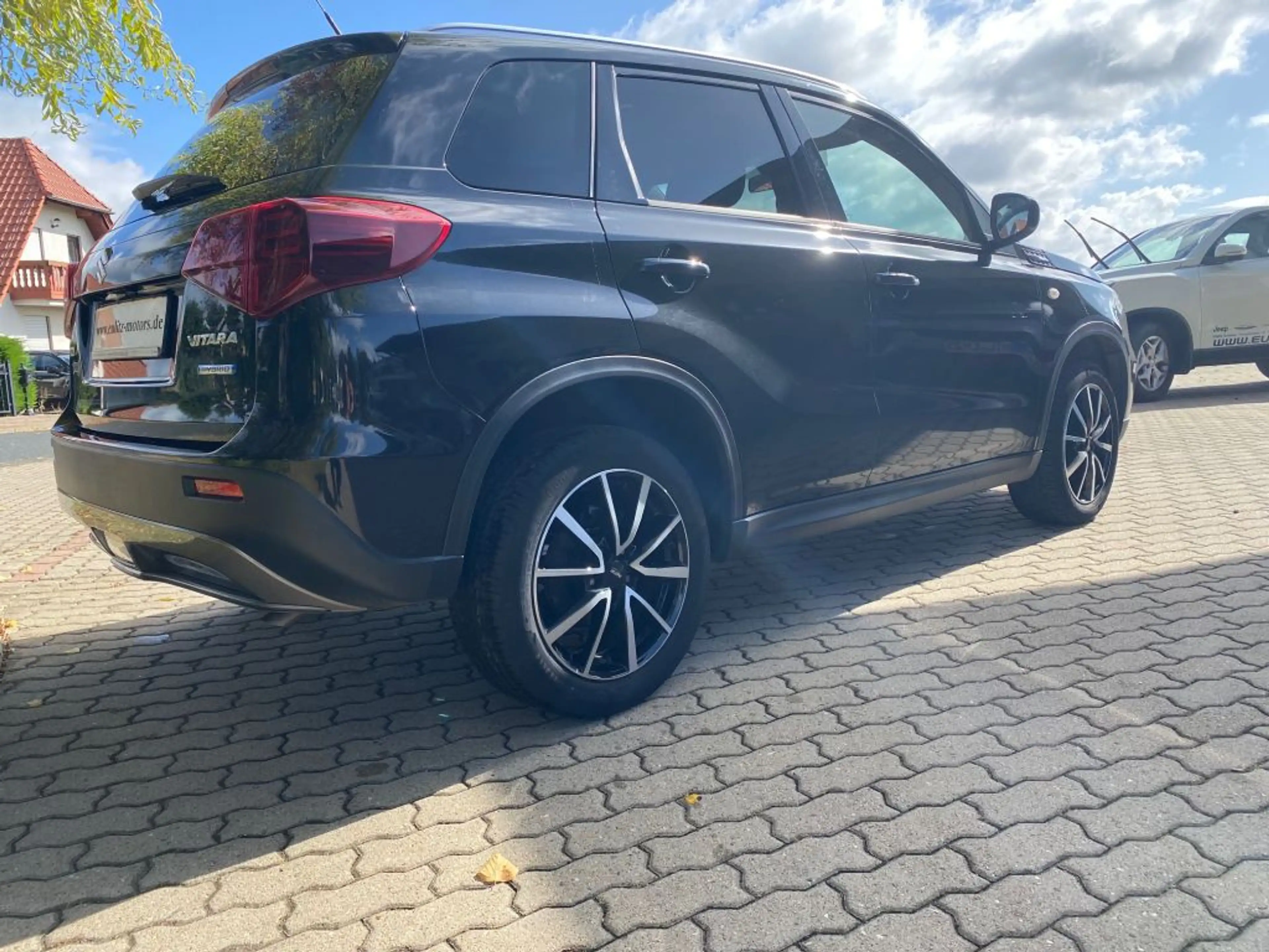 Suzuki Vitara 1.4 Boosterjet Hybrid Comfort — photo 2