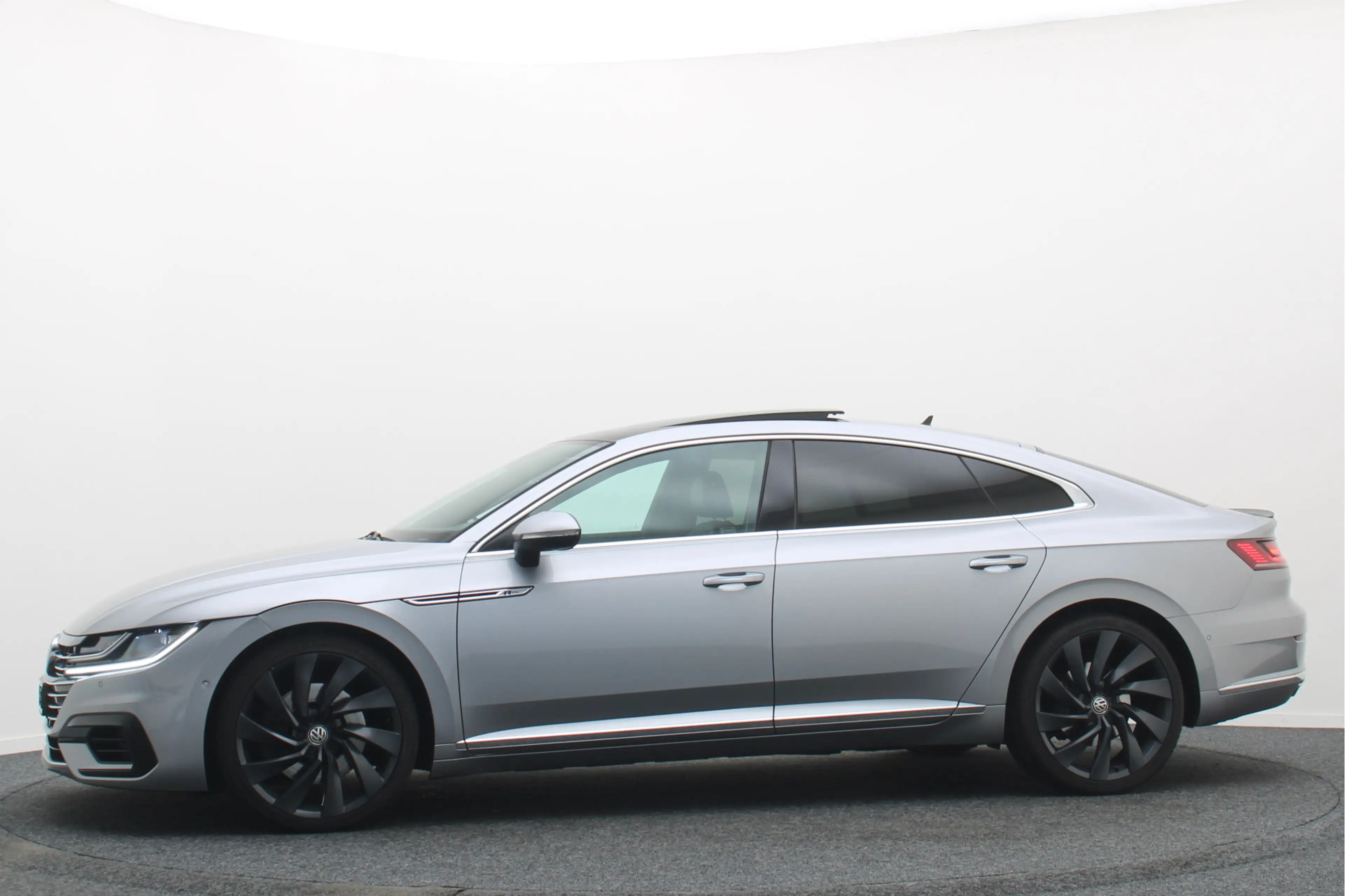 Volkswagen Arteon 2.0 TSI 4Motion Business R 280pk, Panoramadak, Lee — photo 7