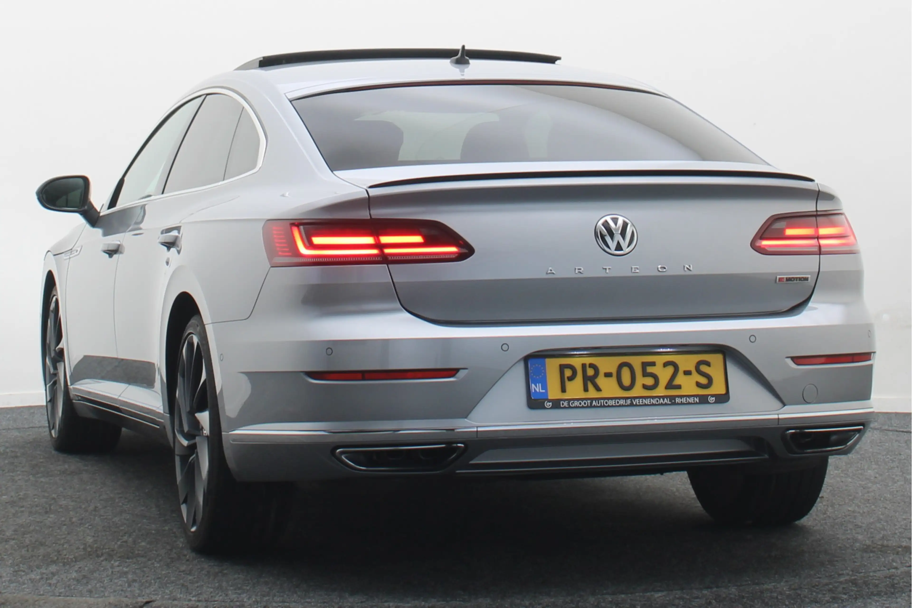 Volkswagen Arteon 2.0 TSI 4Motion Business R 280pk, Panoramadak, Lee — photo 19