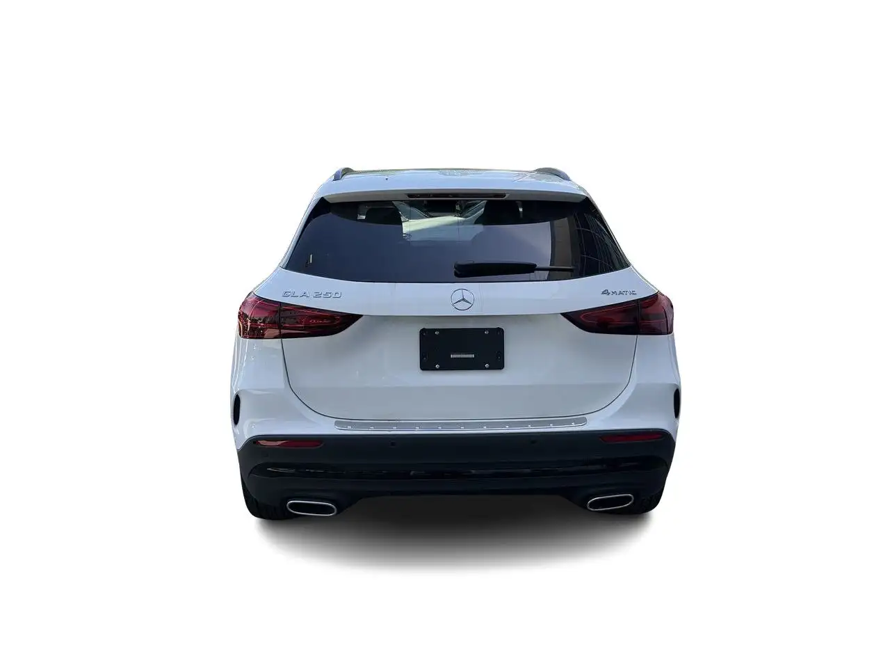 Mercedes-Benz GLA снимка Mercedes-Benz GLA