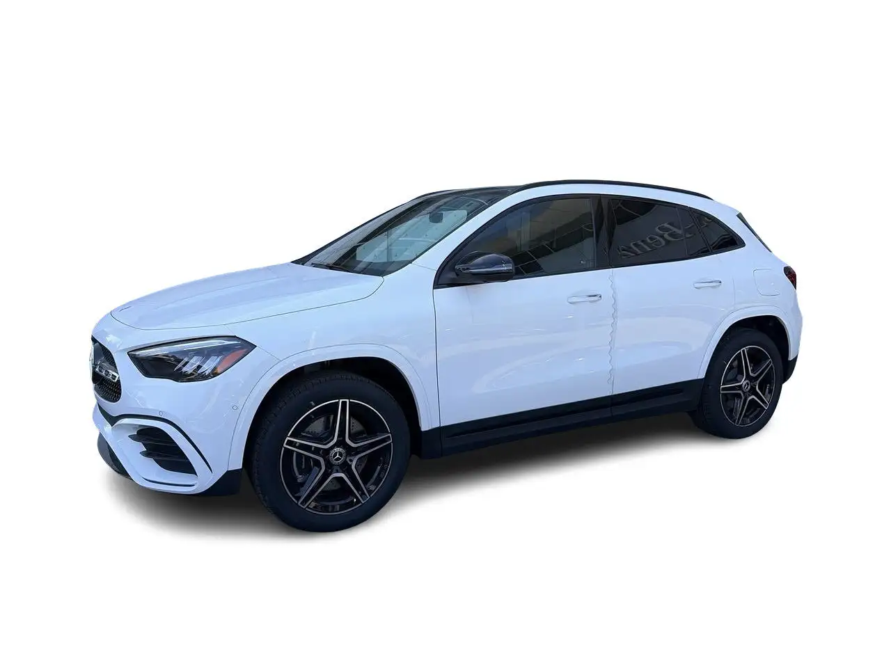 Mercedes-Benz GLA снимка Mercedes-Benz GLA