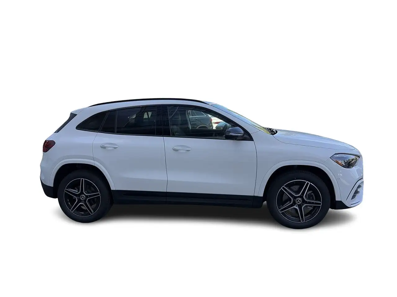 Mercedes-Benz GLA снимка Mercedes-Benz GLA