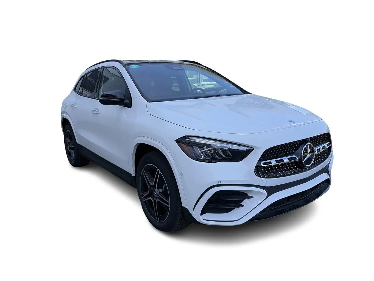 Mercedes-Benz GLA снимка Mercedes-Benz GLA