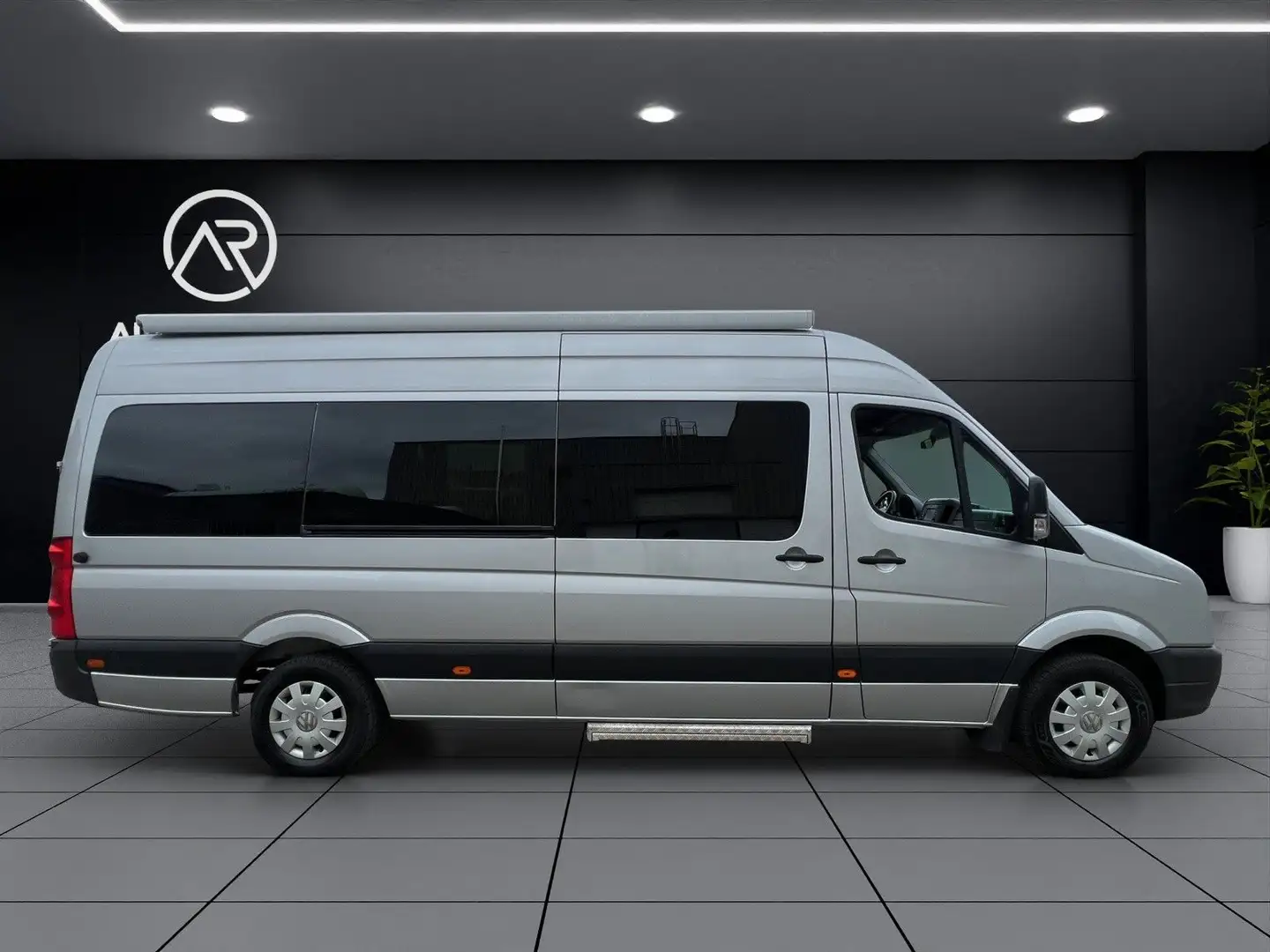 Volkswagen Crafter Kombi*KLIMA*Standheizung*FENSTERBUS* Silber - 1