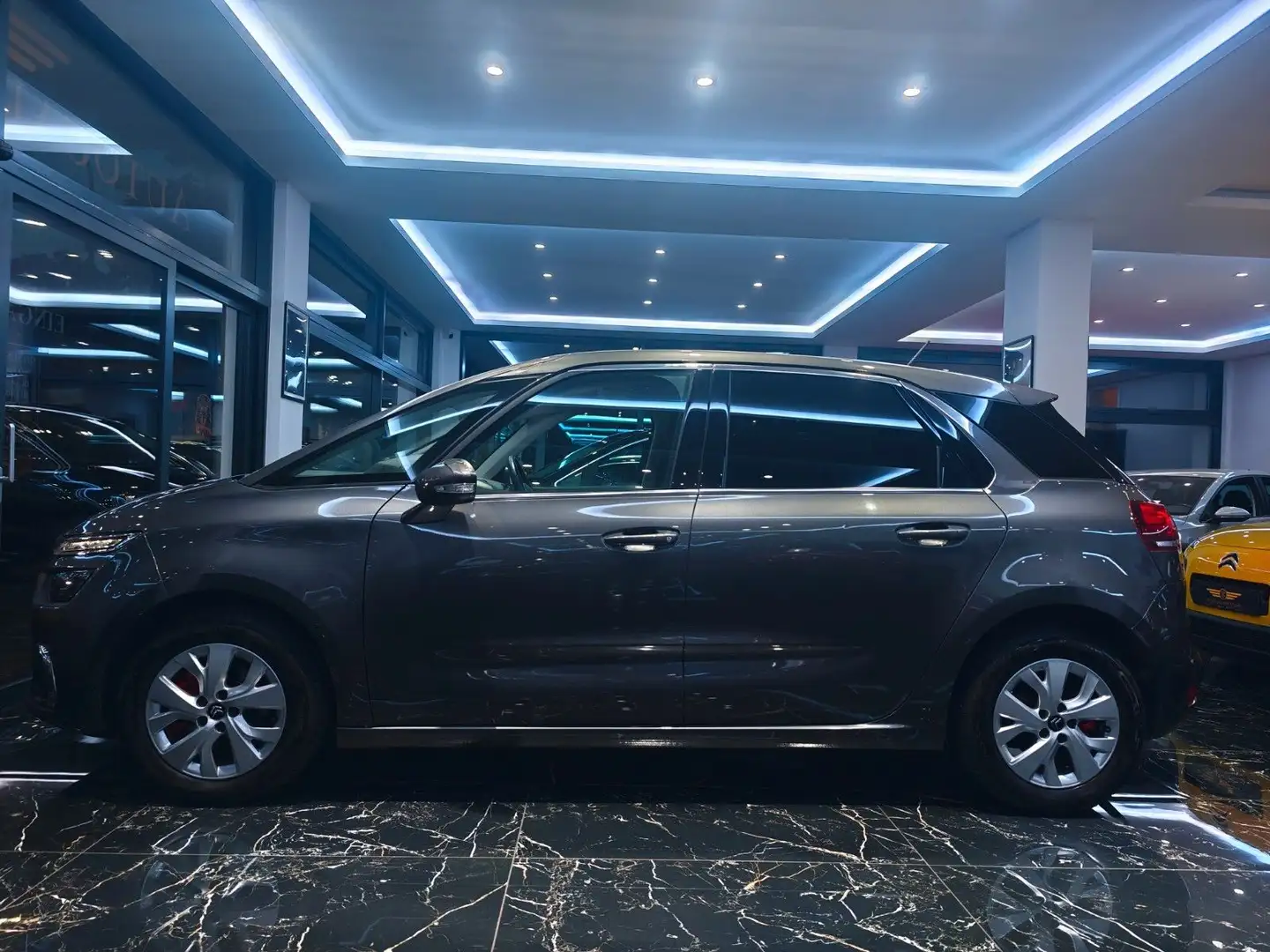 Citroen C4 SpaceTourer NAVI SHZ MFL AHK Gris - 1